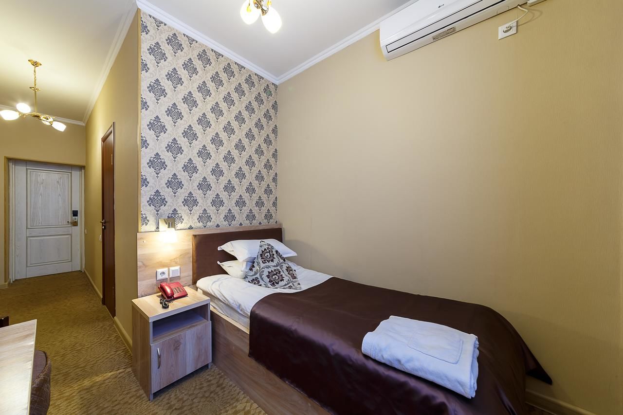 Отель Renion Zyliha Hotel Алматы