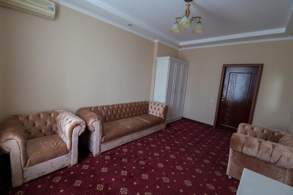 Отель Renion Zyliha Hotel Алматы